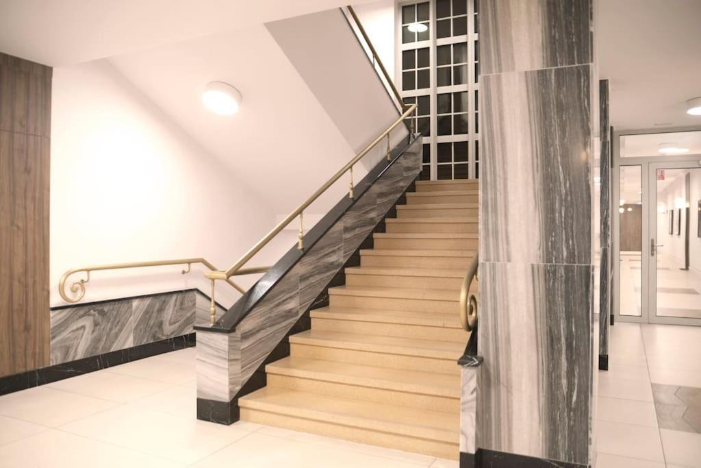 Unique Apartment City Center Wrocław Exterior foto